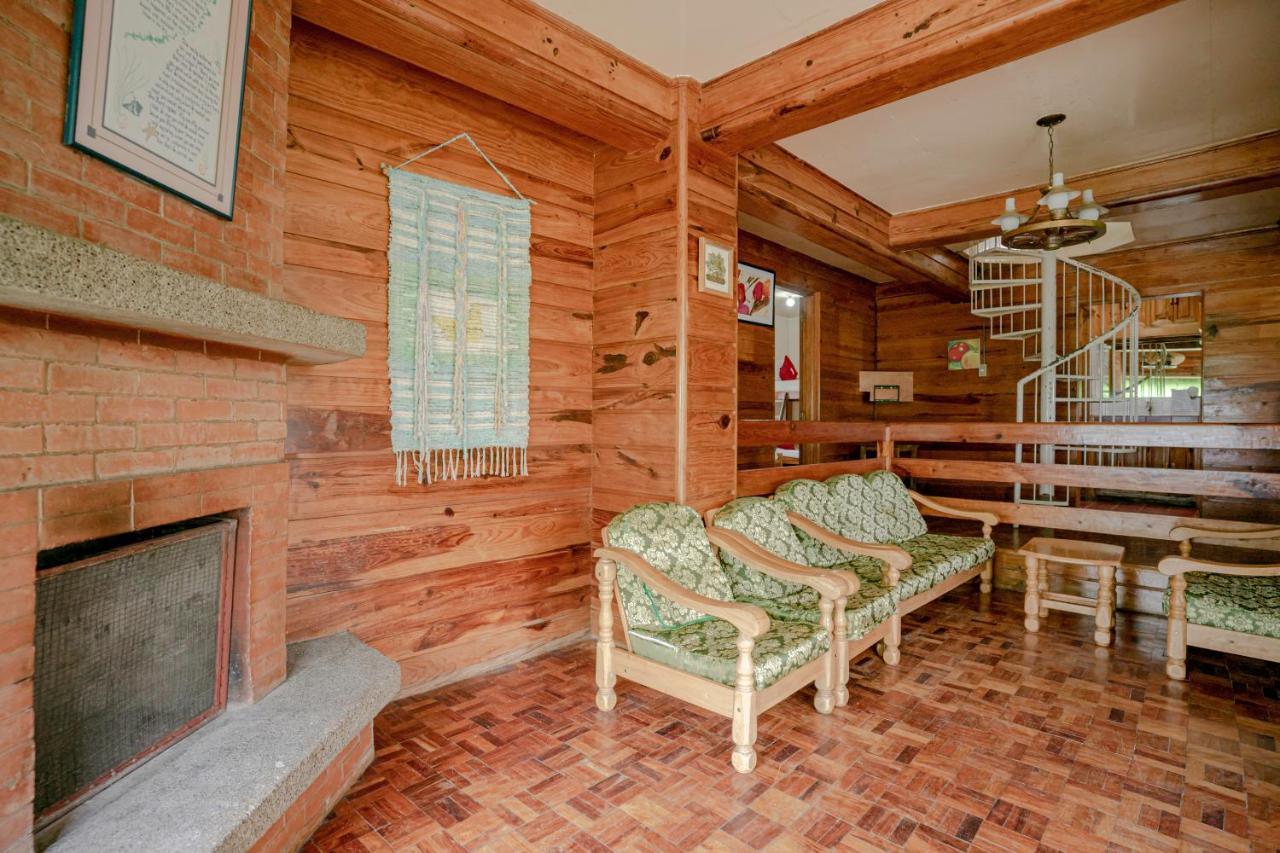 Oyo 760 Tiptop Vacation Homes Baguio City Exterior photo